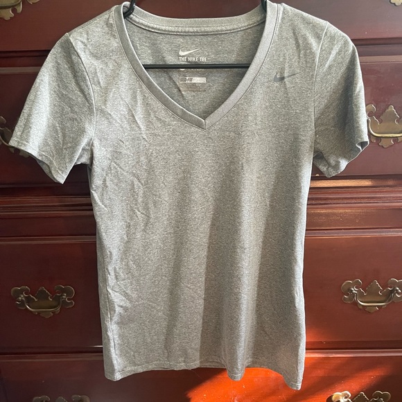 Nike t-shirt - Picture 1 of 3